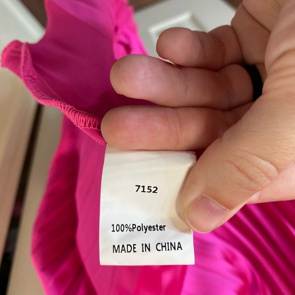 Pretty Garden Women's Pink Dress Size M Pleated Bow Cut Out Summer Party Beach - Picture 6 of 9